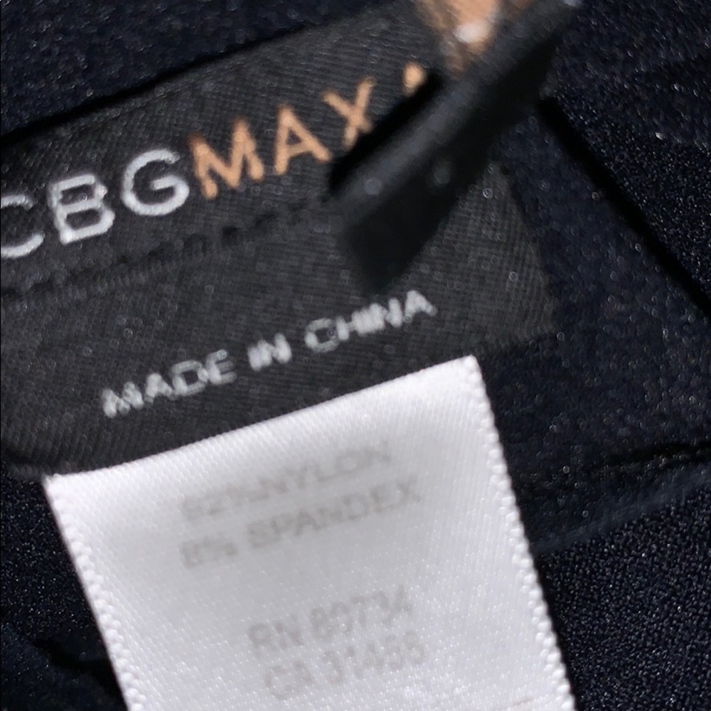 BCBG Ribbed Top - Picture 7 of 7